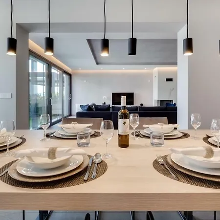 Luxury Marastina With Jacuzzi & Pool Apartment Zadar