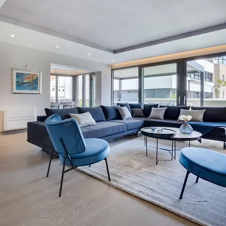 Luxury Marastina With Jacuzzi & Pool Apartment *