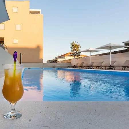 Luxury Marastina With Jacuzzi & Pool *